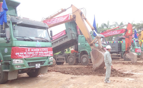 Lễ khởi công đường ống dẫn nước sông Đà số 2. Ảnh: Vnexpress