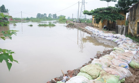 Hà Nội đề xuất thêm gần 630 tỷ đồng nạo vét sông Nhuệ