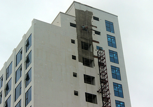 Công trình xảy ra sự cố. Ảnh: Vnexpress