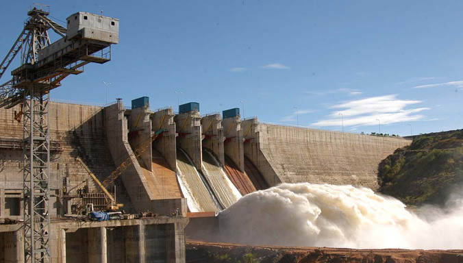 Công trình thuỷ điện Ialy thuộc hệ thống bậc thang thủy điện trên sông Sêsan.