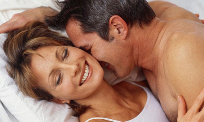 Phụ nữ tuổi 40 giỏi sex hơn tuổi 20?