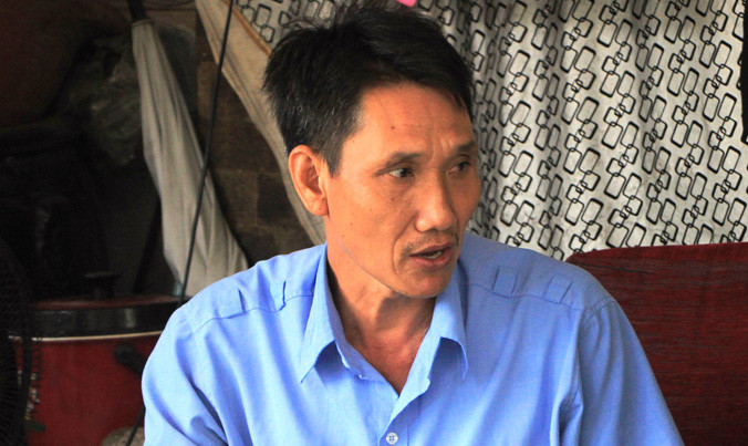 Ông Lê Đức Thiện trình bày sự việc. Ảnh: Ngô Tùng.