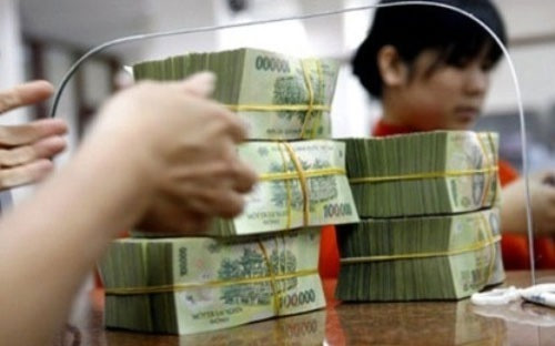 Lương sếp ngân hàng cao nhất 200 triệu đồng/tháng