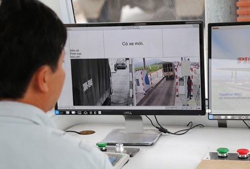 Trạm thu phí không dừng đã thí điểm tại Quảng Bình. Ảnh: Vnexpress 