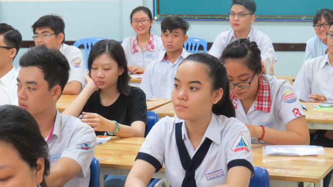 Thí sinh dự thi THPT Quốc gia 2016. Ảnh: Nguyễn Dũng.