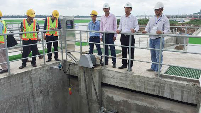 Từ 1/7/2016 sẽ thanh tra toàn diện vấn đề bảo vệ môi trường của nhà máy giấy Lee & Man. Ảnh: internet.