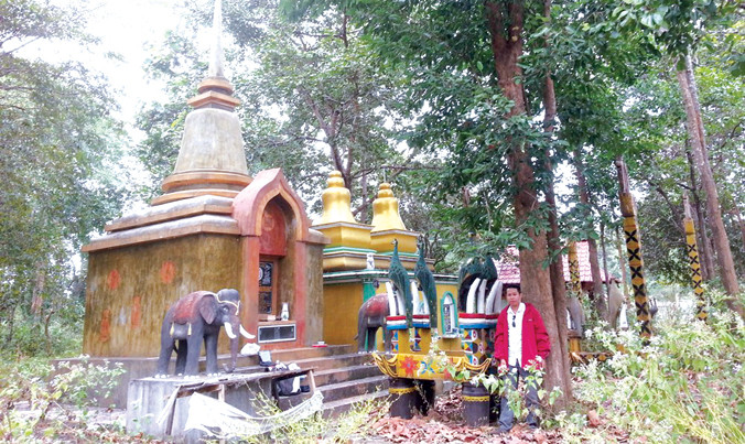 Cận cảnh ngôi mộ với kiến trúc kỳ lạ của các gru.