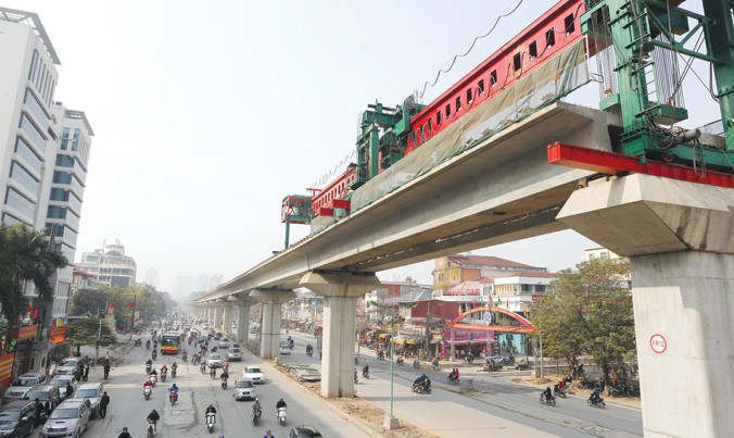 Tuyến đường sắt trên cao Cát Linh - Hà Đông. Ảnh: Hồng Vĩnh.