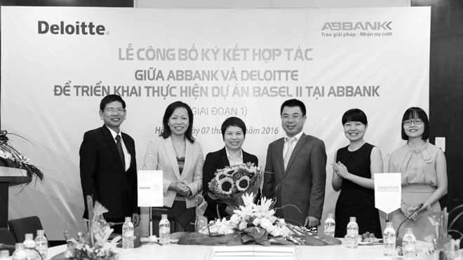 Lễ ký kết giữa ABBANK và Deloitte hứa hẹn sẽ xây dựng một chuẩn mực Basel II tới đây cho ABBank.