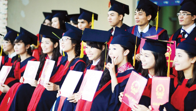 Muốn thay đổi phải bắt đầu từ giáo dục. Ảnh: Hồng Vĩnh.