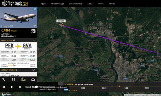 Máy bay Trung Quốc trên thành phố mật của Nga