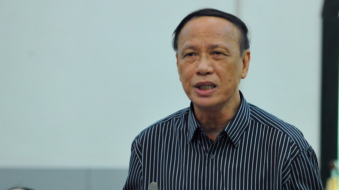 Theo GS Trần Ngọc Đường, quy định hội nghị tiếp xúc cử tri phải do MTTQ tổ chức nhằm ngăn chặn tình trạng dụ dỗ, mua chuộc lá phiếu.