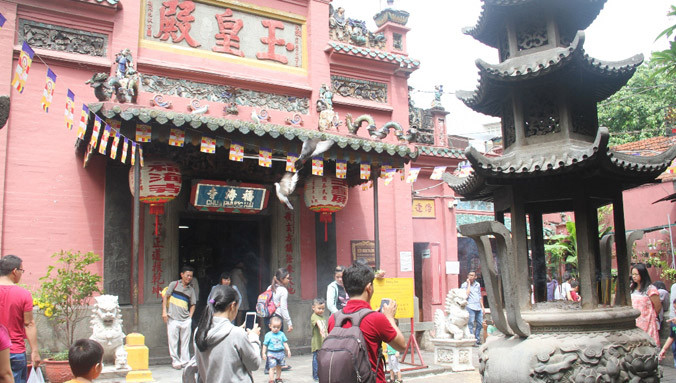 Dự kiến, Tổng thống Barack Obama thăm chùa Ngọc Hoàng chiều 24/5. Ảnh: Nguyễn Dũng.