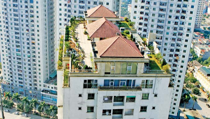 Khu vườn thượng uyển trên nóc tòa chung cư Xa La (Hà Đông, Hà Nội). Ảnh: Như Ý.