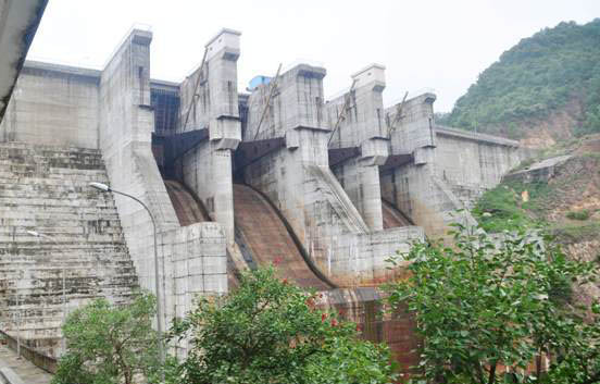 Một công trình thủy điện ở Thừa Thiên Huế. 