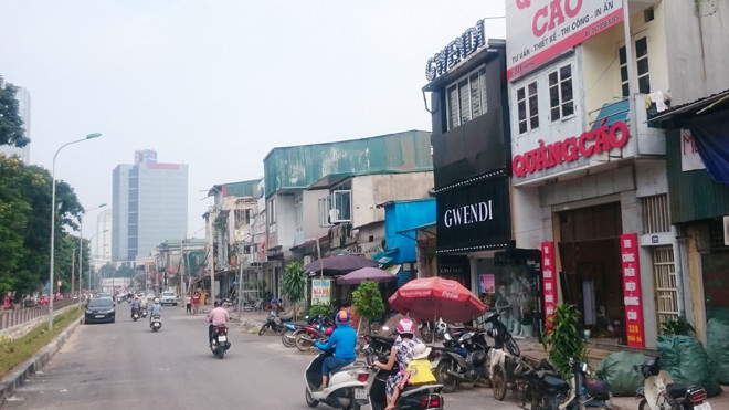 Đất đã có quyết định thu hồi cho dự án Công viên Đống Đa đã hình thành một dãy nhà cao tầng.