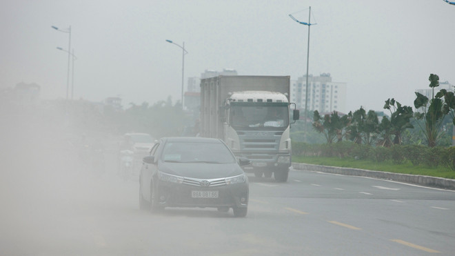 Ô nhiễm bụi ở Hà Nội. Ảnh: Như Ý.