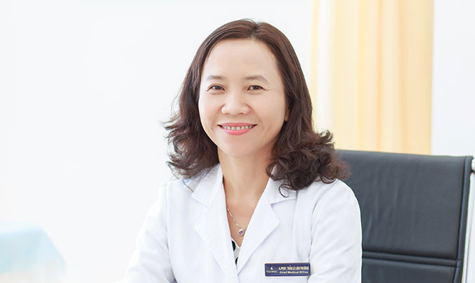 PGS. TS Trần Lê Linh Phương, Giám đốc Vinmec Nha Trang là chuyên gia dày dạn kinh nghiệm trong lĩnh vực ngoại tiết niệu.