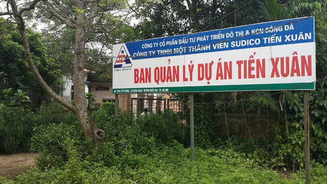 Ban Quản lý Dự án Khu đô thị Tiến Xuân (Quốc Oai, Hà Nội) bỏ hoang. Ảnh: Như Ý.