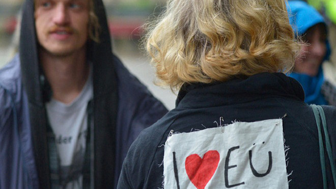 Ngày càng nhiều người Anh xin đổi quốc tịch