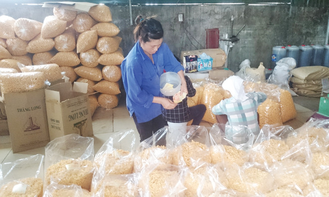 Cận cảnh lên đời bim bim.