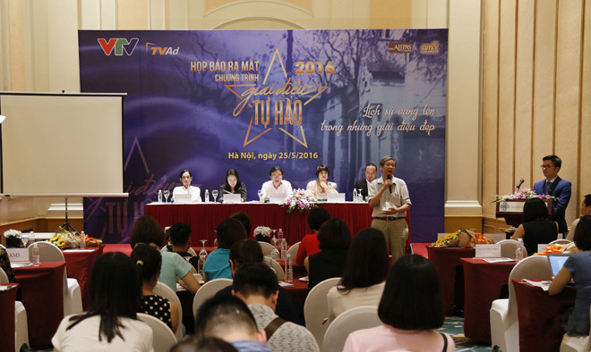 Họp báo đánh dấu sự trở lại của Giai điệu Tự hào, sẽ lên sóng tối thứ Bảy cuối cùng hàng tháng trên VTV1. Ảnh: BTC.