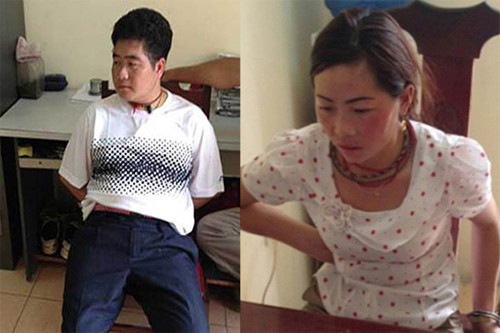 Tráng A Tàng và vợ Giàng Thị Sua. Ảnh: CAND