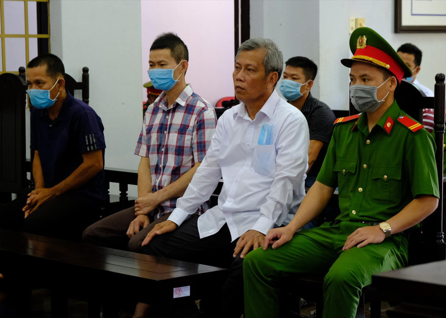 Bị cáo trong vụ án làm xăng giả tại tòa