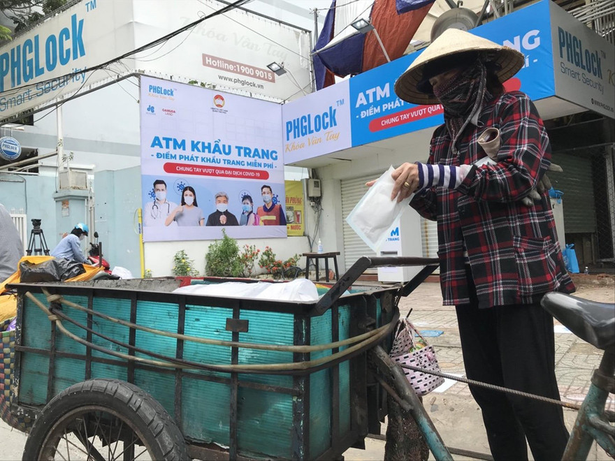 Lao động tự do tại TPHCM gặp nhiều khó khăn vì dịch COVID-19