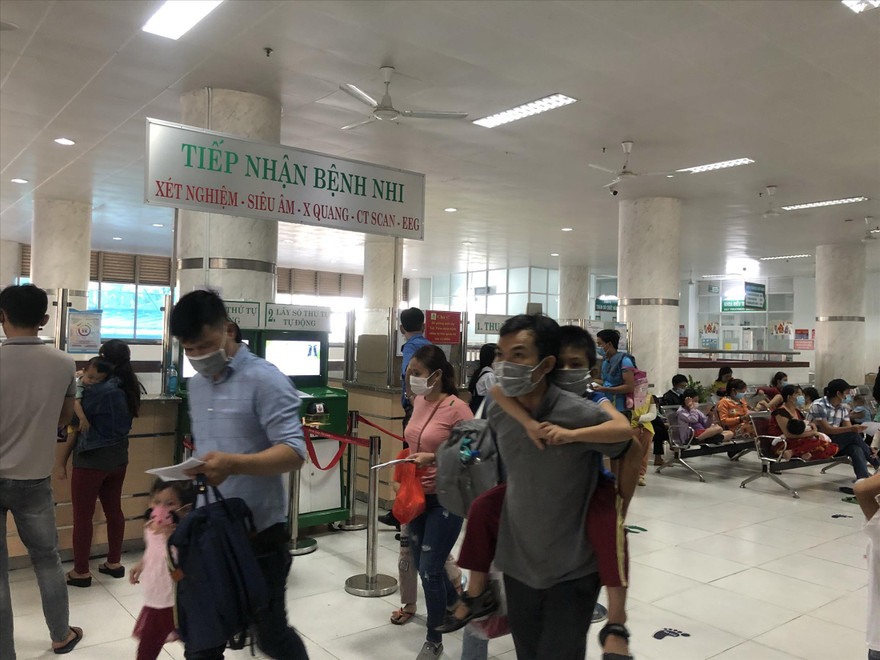 Người dân cần lưu số điện thoại chính thức của bệnh viện để tra cứu khi cần thiết