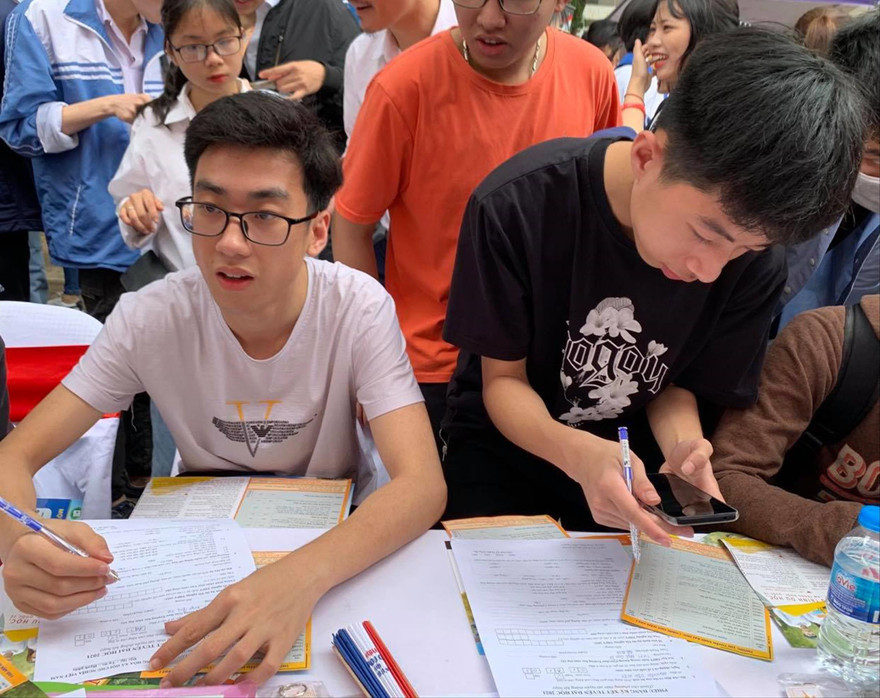 Tuyển sinh năm 2022 sẽ có nhiều thay đổi ở những trường tốp trên (ảnh chụp tháng 3/2021). Ảnh: Nghiêm Huê