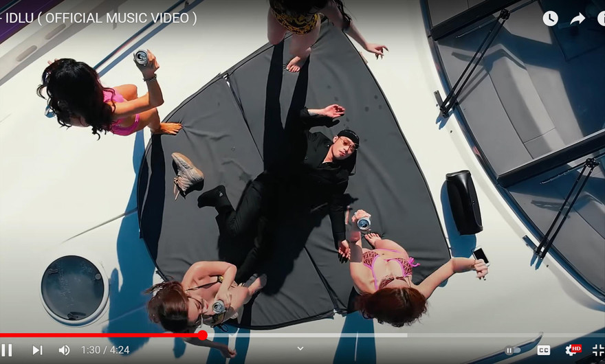 Cảnh trong các MV đấu rap hoặc có nội dung 18+ được tìm thấy dễ dàng trên YouTube