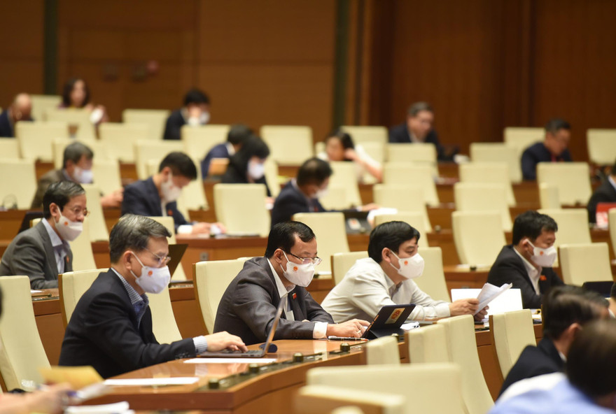 Đại biểu Quốc hội tại buổi thảo luận. Ảnh: Như Ý