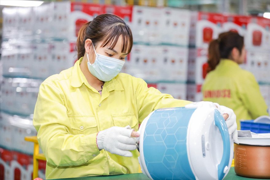 Các doanh nghiệp bắt tay phục hồi sản xuất sau đại dịch