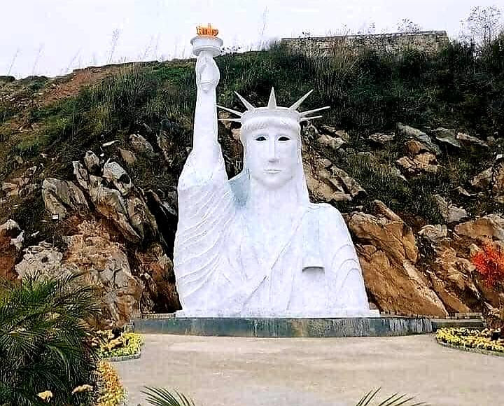 Tượng “Nữ thần Tự Do”