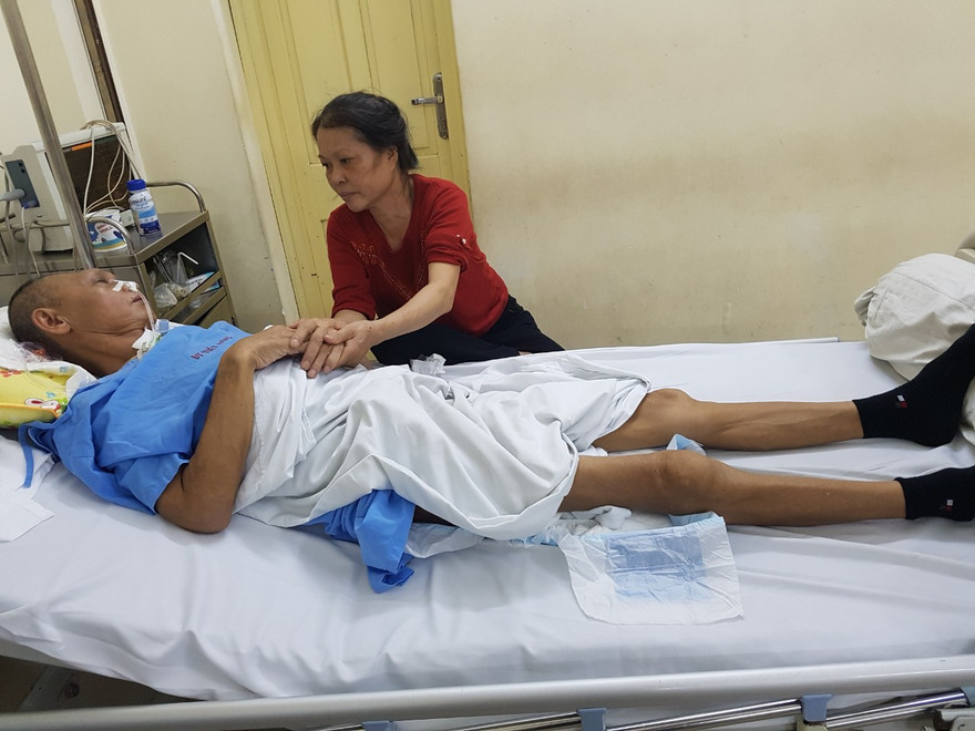 Bắt tạm giam 3 đối tượng đánh thương binh sống thực vật