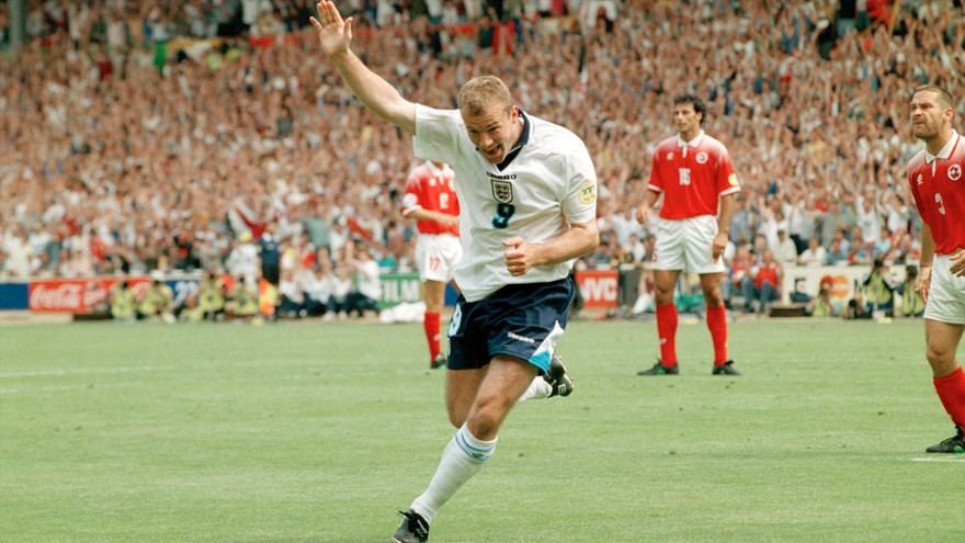 Alan Shearer là người duy nhất mang lại chiến thắng cho tuyển Anh trước Đức với pha ghi bàn ở EURO 2000 