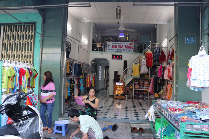 Nhiều hộ dân ở đường Trường Sa, thành phố Nha Trang chưa được cấp nước sạch Ảnh: L.H 