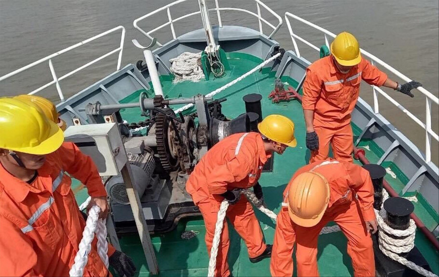 Thu nhập của thủy thủ cao nhưng ngành hàng hải vẫn đang thiếu hụt lao động
