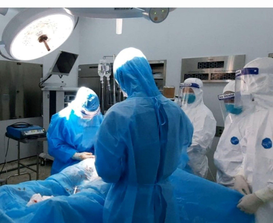 Theo Cục Quản lý khám chữa bệnh, số ca COVID-19 tiến triển nặng, nguy kịch sẽ tăng cao trong thời gian tới. Ảnh: T.L 