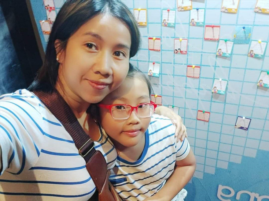 Mẹ con chị Nguyên Khương như “đôi bạn thân” 