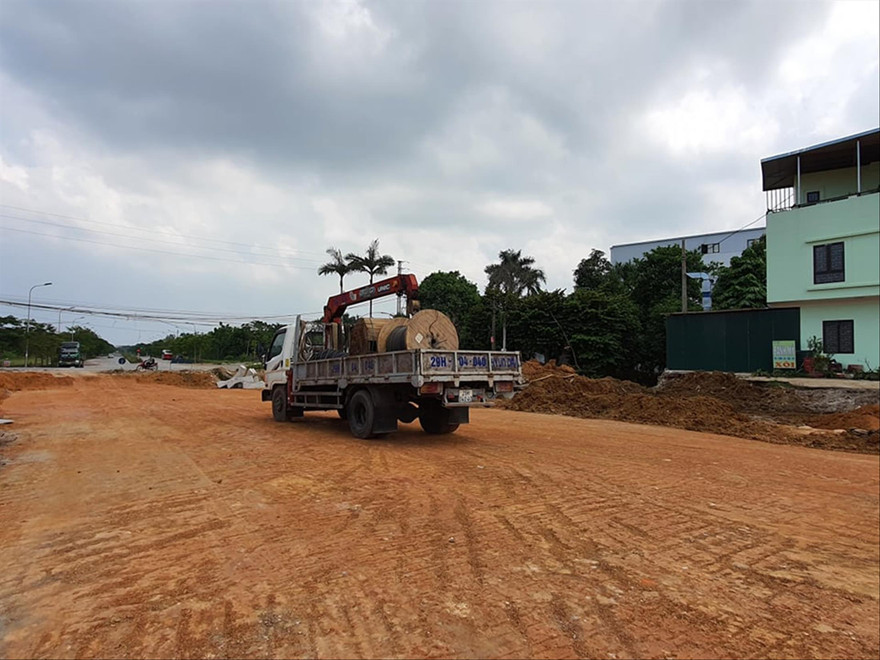 Một trong số những tuyến đường đang được khẩn trương thi công 