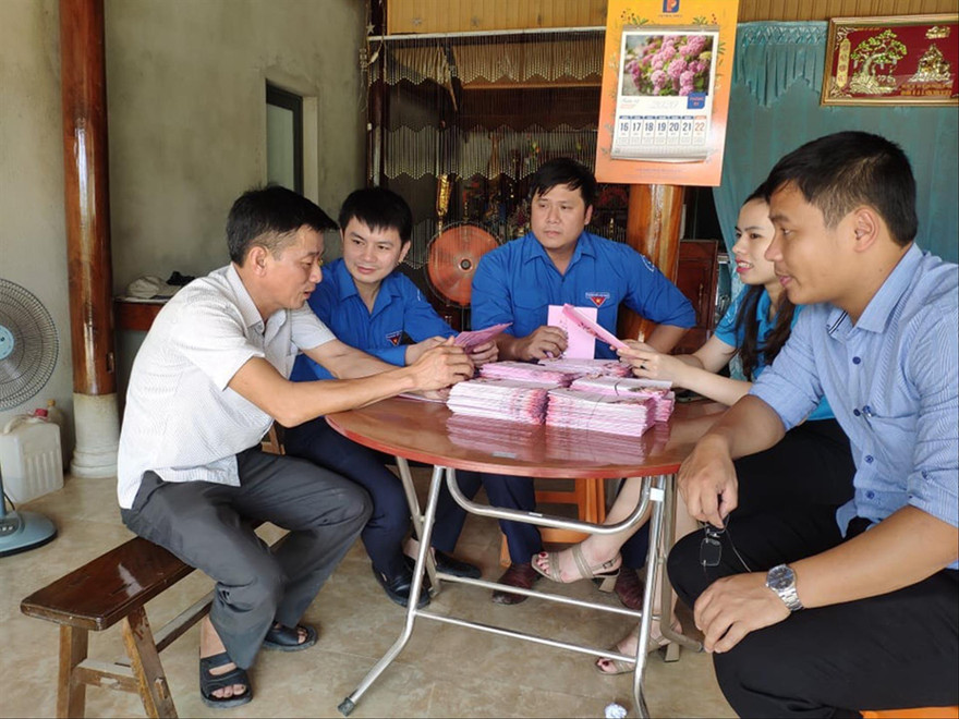 ĐVTN vận động gia đình tạm hoãn đám cưới, giảm khách mời trong đám cưới để phòng dịch Covid -19 Ảnh: PV 