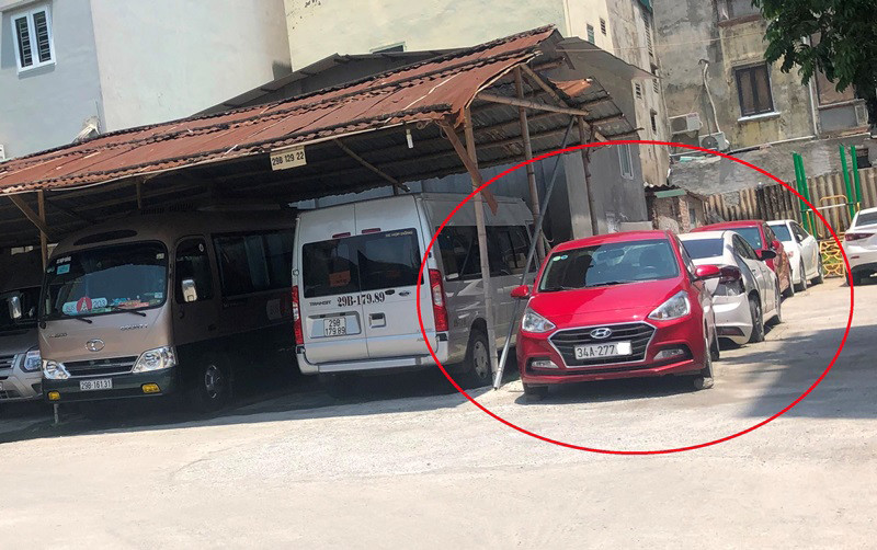 Ngoài trông ô tô của người dân, bãi xe còn đang tiếp nhận xe vi phạm của công an Hà Đông và nhiều Đội CSGT Hà Nội. Ảnh: Anh Trọng 