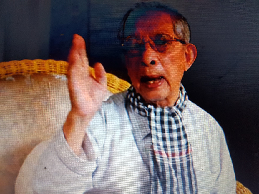 Ông Mười Hương