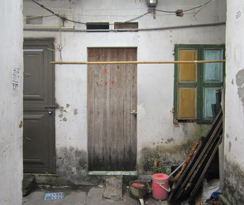 Căn phòng nơi xảy ra vụ đánh ghen. Ảnh Lường Toán