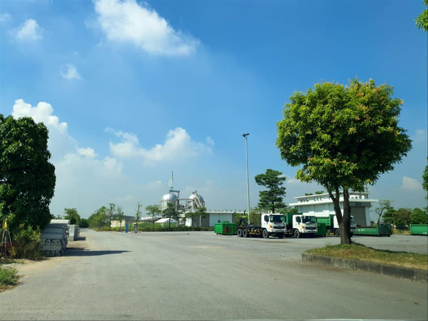 Dự án đầu tư Khu xử lý rác thải huyện Ðông Anh không một bóng người 