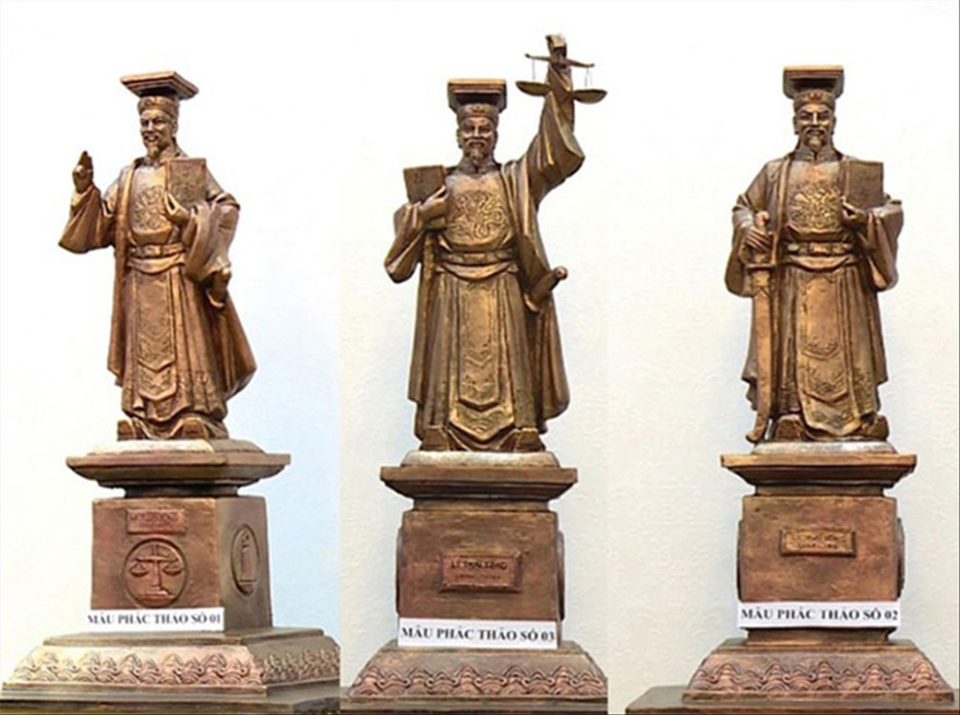 Ba mẫu tượng được TAND Tối cao lấy ý kiến để dựng tại trụ sở mới, số 43, Hai Bà Trưng, Hà Nội