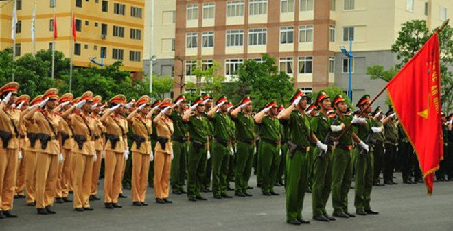 Tôn vinh 35 điển hình tiên tiến Công an nhân dân