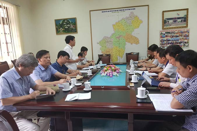 Tổ công tác làm việc với Hội đồng thi Sở GD&ÐT Hà Giang. Ảnh : GD&ÐT.